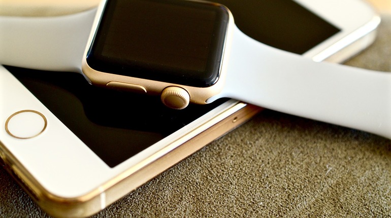 Стали известны особенности новых «умных» часов Apple Watch Series 4