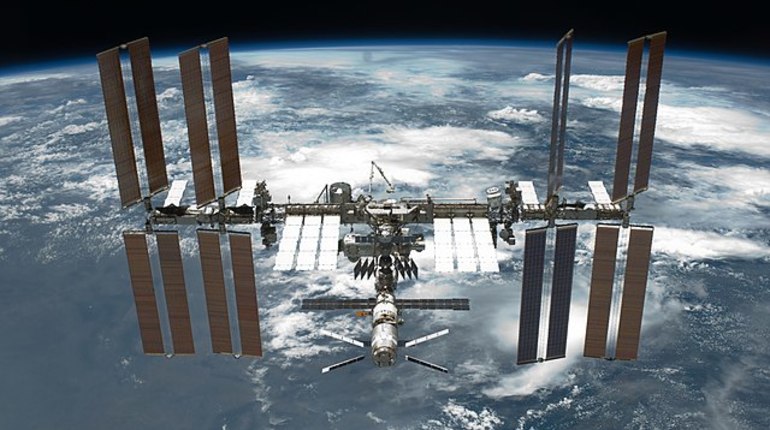 Россия перестанет доставлять американских астронавтов на МКС
