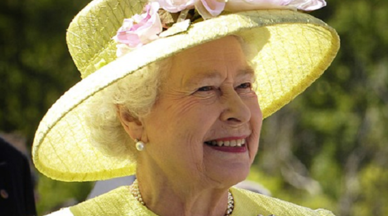 Британская королевская семья отказалась носить трусы